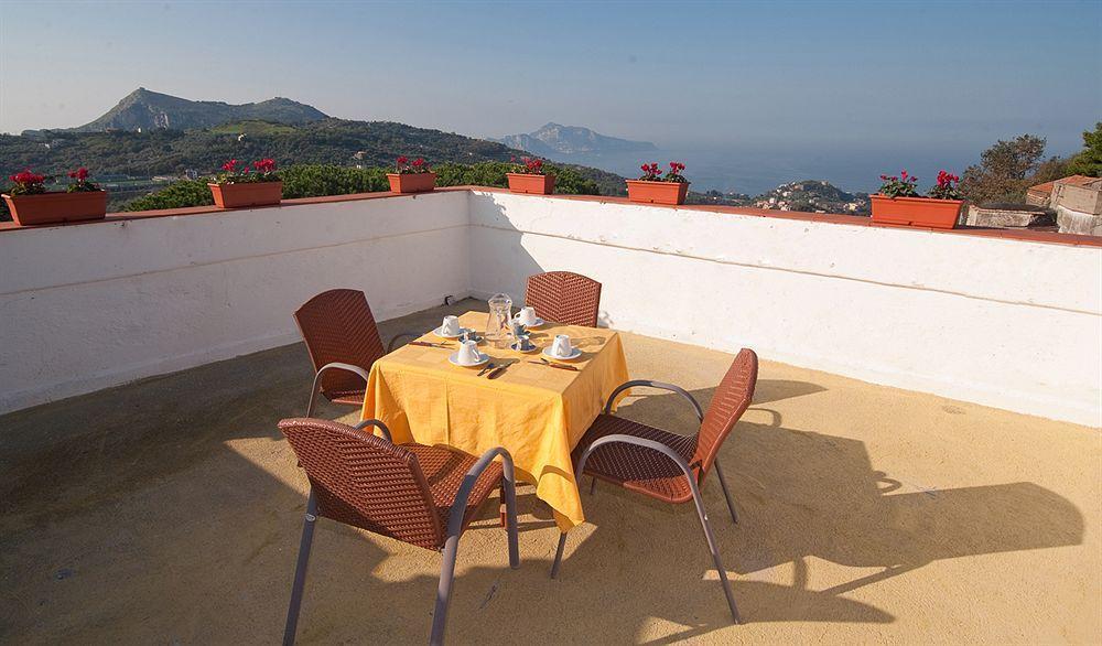Freedom Holiday Residence Massa Lubrense Ristorante foto